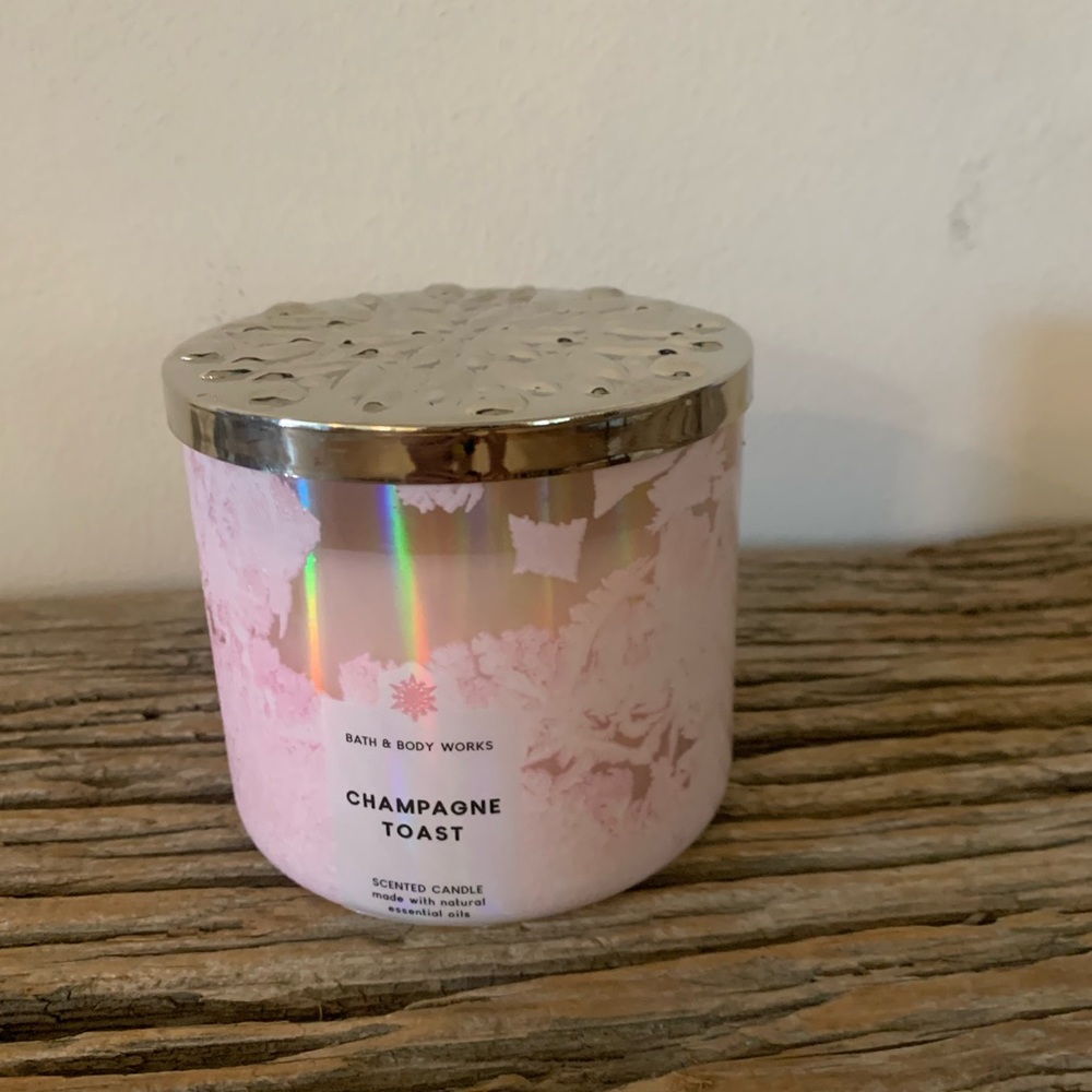 Bath & Body Works Champagne Toast Scented Large candle